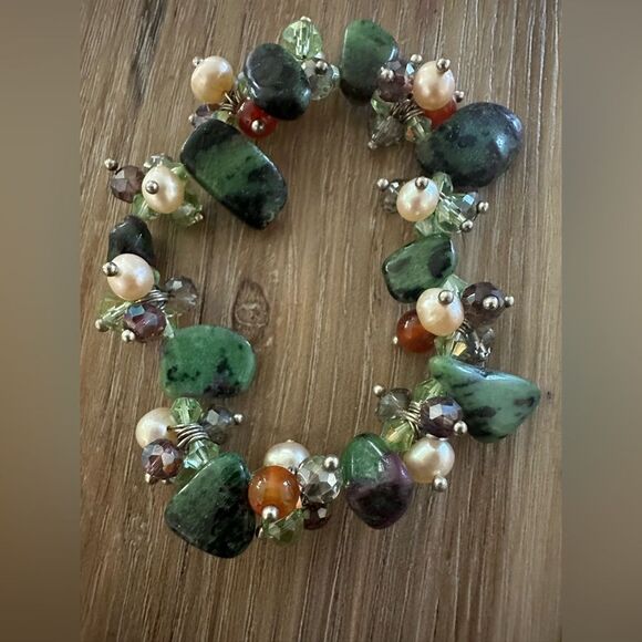 Polished Stone/Glass Jewelry Bundle (7) - Picture 5 of 8